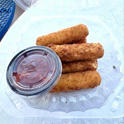 Tasty mozzarella sticks