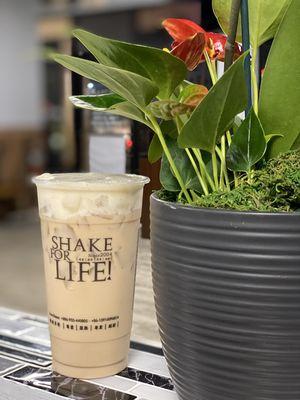 Signature Milk Tea with Sea Cream