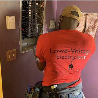 Lowe-Voltage Electrician