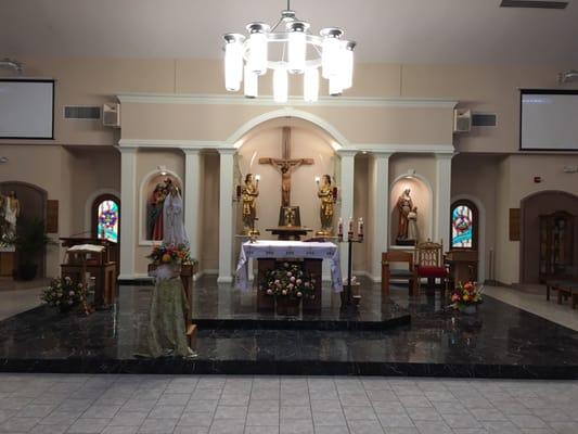A reversing altar and tabernacle.