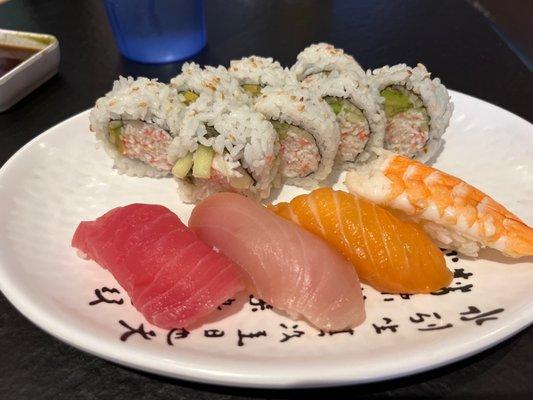 4 piece sushi combo.