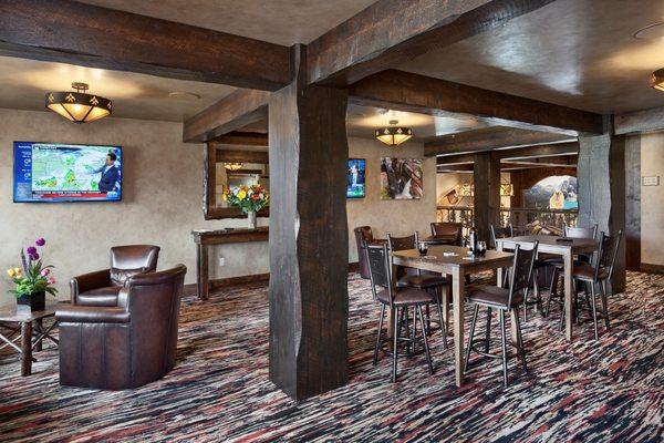 Hunts Timbers custom cut timbers and beams in hotel.