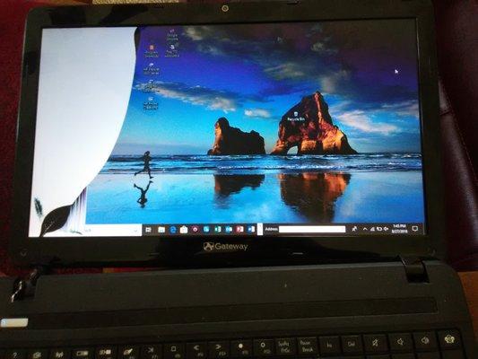 Computer screen has white out.  Plus left small piece that connects screen and laptop is broke.