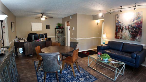 La Feuille Apartments