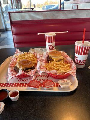 Freddy's Frozen Custard & Steakburgers