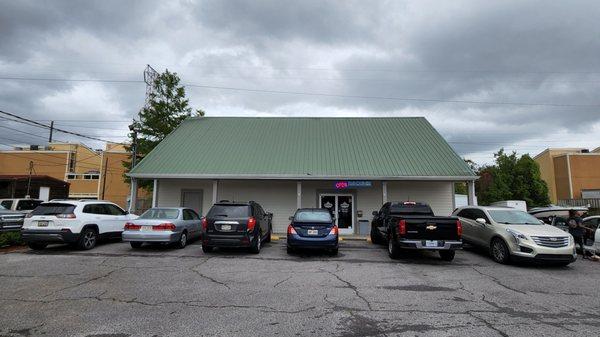 Uncle Matt's Bar & Patio