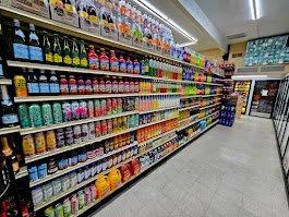 Santa Nella Village Market