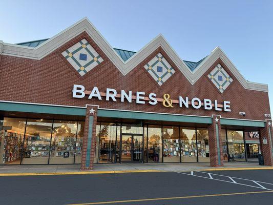 Barnes & Noble