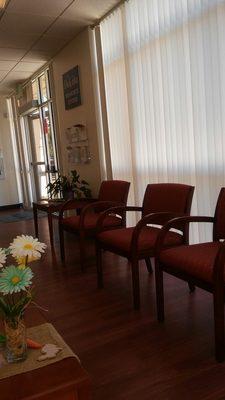 The waiting area is nice and clean..