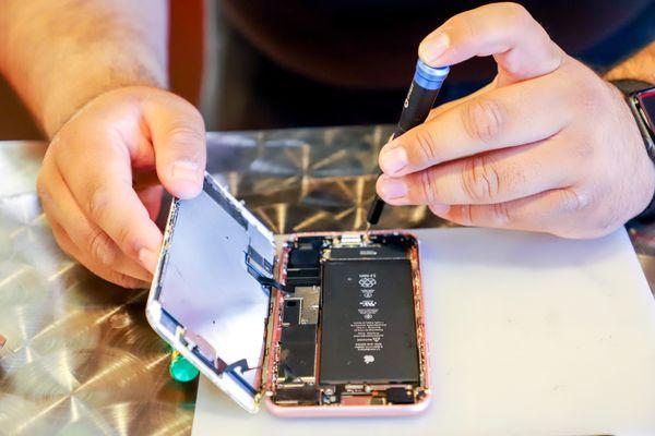 Tricked Out Accessories - iPhone Repair