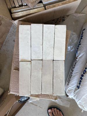 Top is what we ordered originally the bottoms is what we just received. They said it's in the same color scheme...