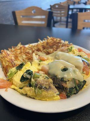 Veggie Omelet with hasbrowns
