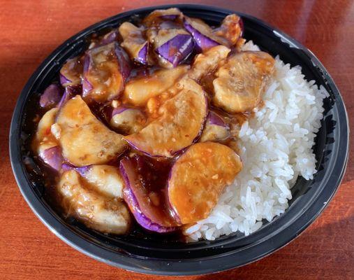 Eggplant with Garlic Sauce (lunch special)