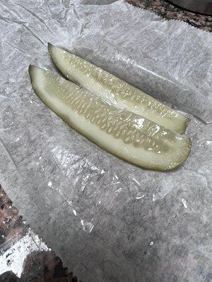 Came with a pickle (Also you could ask for Mac / coleslaw/ potato salad)