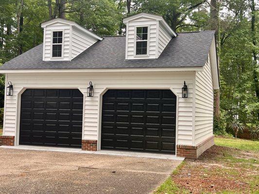 D & W Garages