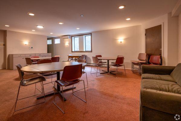 Chateau Royale Apartments