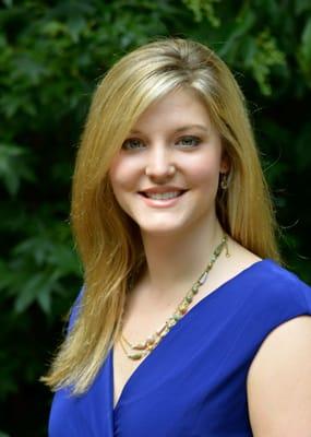 Jessie Stringer, hypnotherapist, regression therapist, and energy healer, is based in Charlotte, NC.