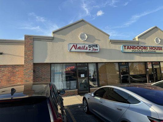 Diva Nails & Spa