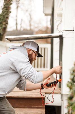 Matthews Lighting & Electric LLC