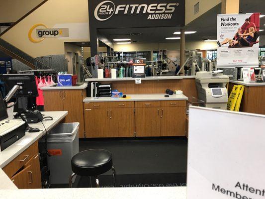 Of course! No one at the front desk.