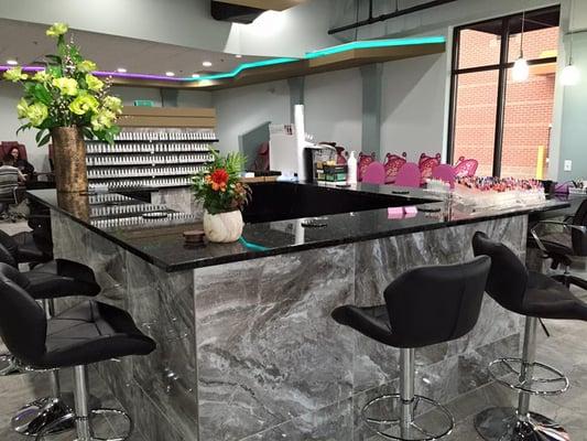 Manicure-Bar, can service a group up to 8 people from Manicures, Manicure- Shellac to Acrylics