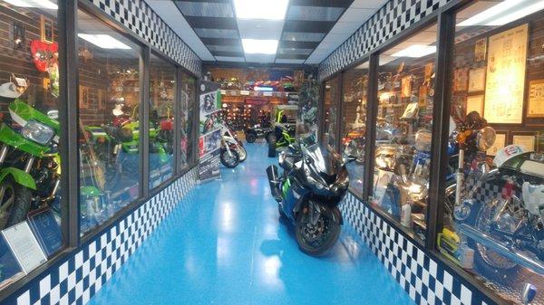 Lansford Kawasaki Suzuki