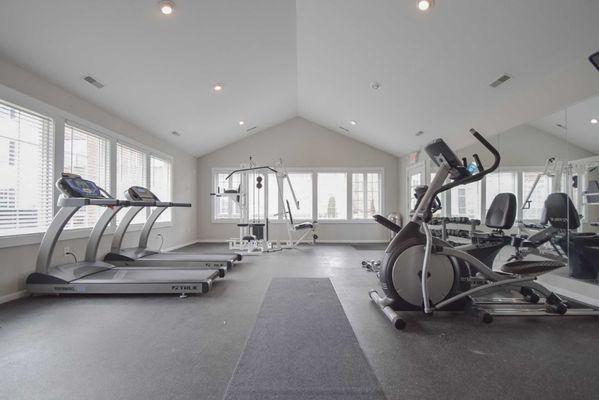 Enclave at Albany Park