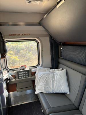 Family bedroom other side