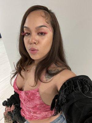 I like lil light short pink set , done by Kaycee !