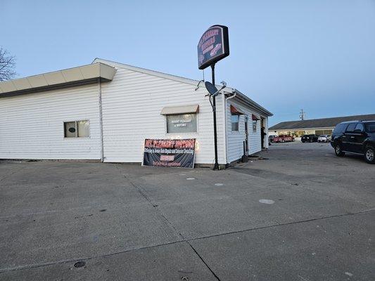 Mount Pleasant Motors