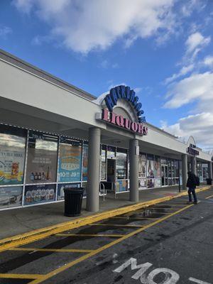 Hackensack Liquors