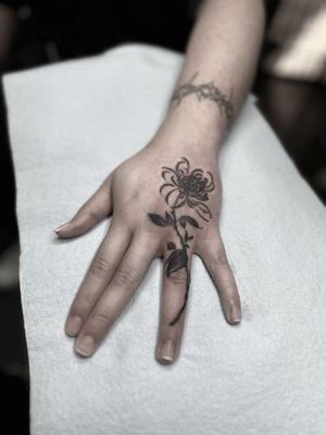 Emerald Tattoo & Piercing - Elk Grove