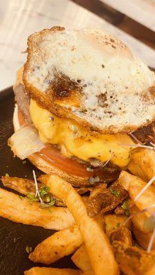 101 Burger was really good, cooked how my hubby love it, cheese soo melted, fries was good and perfect seasoning! ... my hubby love it