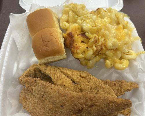 Fried whiting, Mac & cheese & rolls