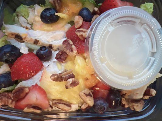 It still comes with chicken, with the only option of few dollars more if order in cafe!