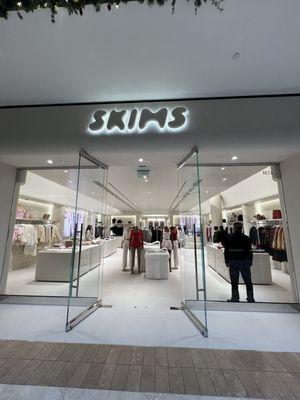 SKIMS