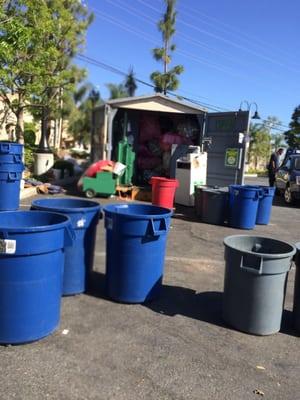 Bin already full of cans and plastic!