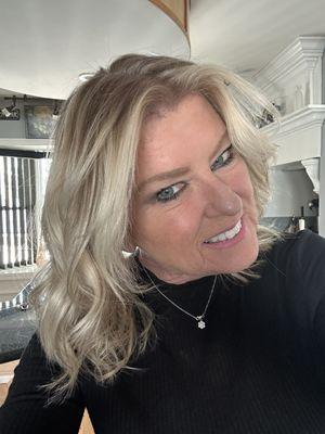 High and lowlights. Great cut