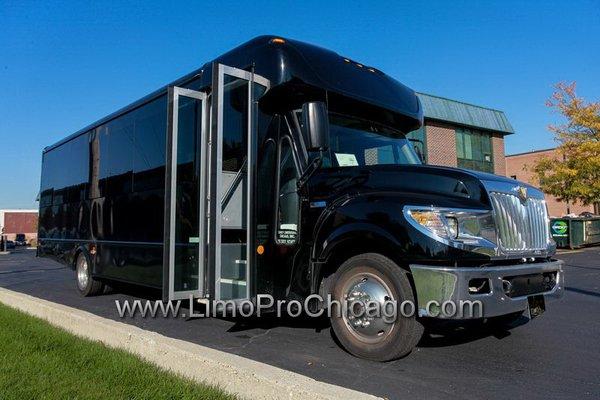 BUS Limo Pro Chicago 201 W Lake St Ste 321, Chicago, IL, 60606 Phone:(312) 296-7430 contact@limoprochicago.com https://limoprochicago.com