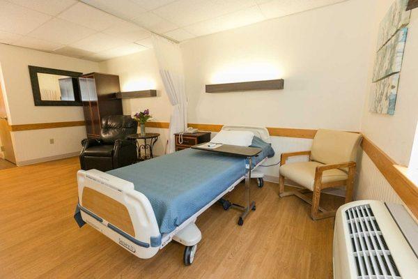 Our welcoming smiles will tell you that this is a place to regain your strength and mobility and a place you can call home.