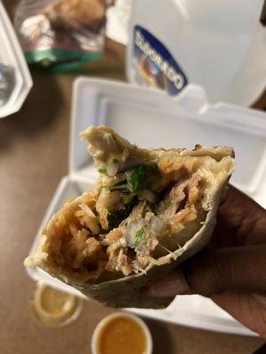 Carnitas burrito
