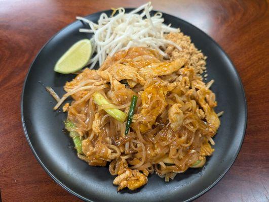 Chicken Pad Thai