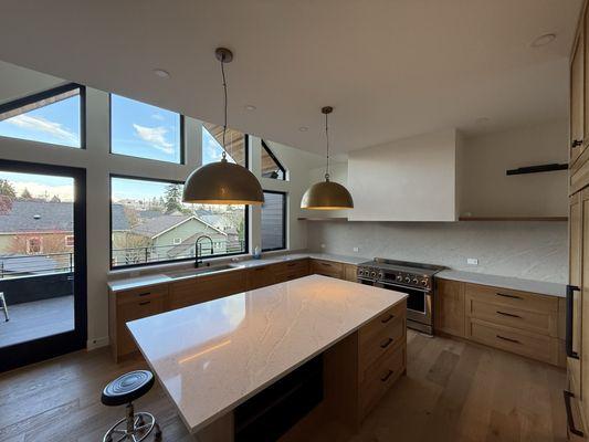 Kitchen island pendants