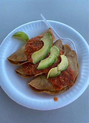 Mariscos El Bigotón