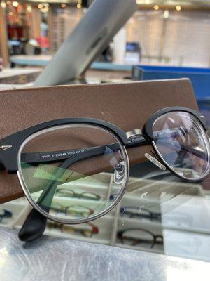 Received the best frame of glasses. After going through several pairs I finally found the perfect one for me. Great service! So many options