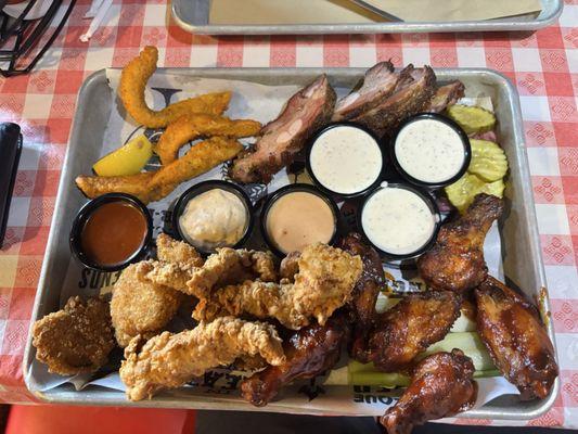 Famous Dave's Bar-B-Que