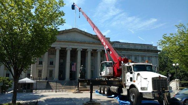 AC Crane & Sign Service Inc.