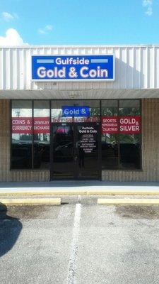 1123 53rd. Ave West Bradenton, FL 34207