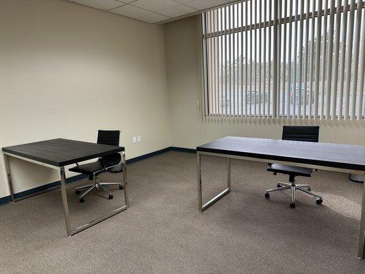 Office 1514 - Windowed Office