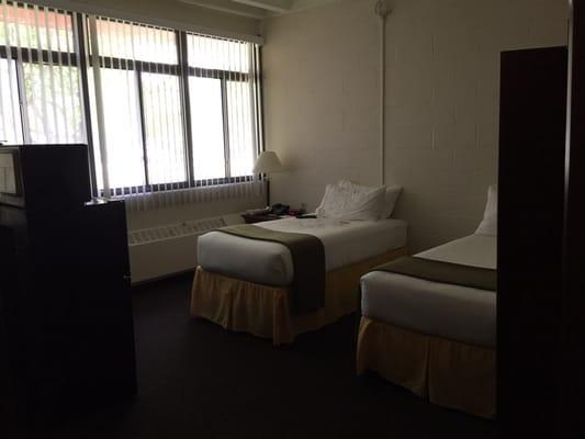 IHG Army Hotels - B.T. Collins